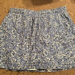 Blue Floral Skort with Pockets Size Large